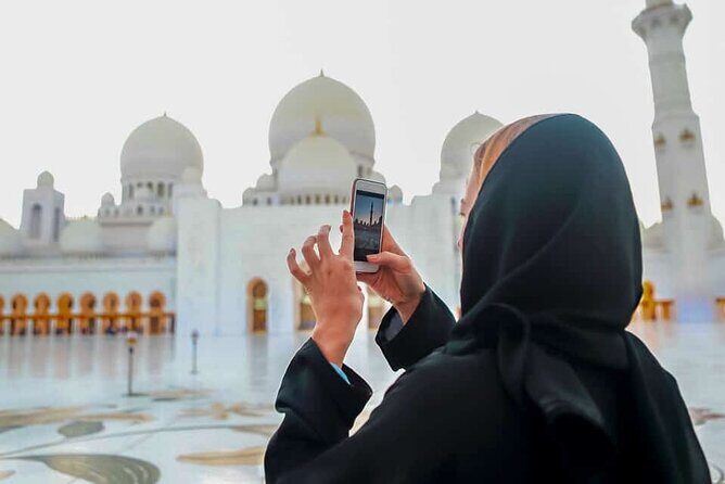 Private Abu Dhabi City Tour From Dubai With Guide - What’s the Price and Is It Worth It?