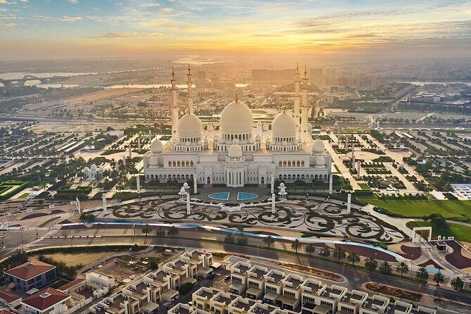 Private Abu Dhabi City Tour with Sheikh Zayed Moque - Heritage Village: Stepping Back in Time