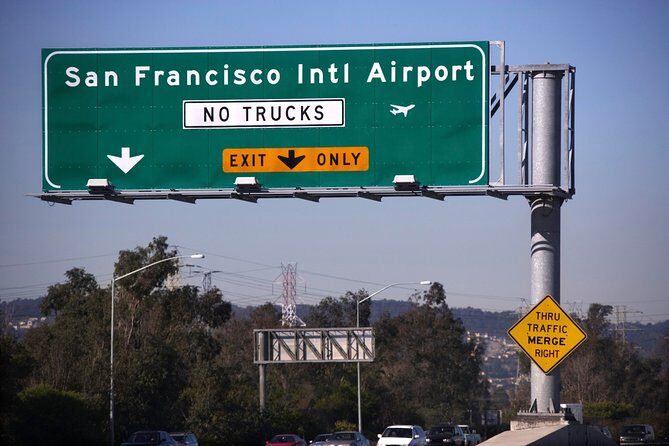 Private Airport Transfer from SFO to Yountville, Napa Valley - Inside the Vehicle: Comfort and Convenience
