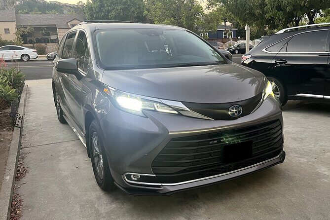 Private Arrival Airport Transfer from/to LAX Airport - An In-Depth Look at the Transfer Experience