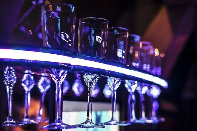 Private Arrival Transfer: From LAS Airport by SUV or Luxury Limo - Choosing Your Vehicle: Style Meets Function