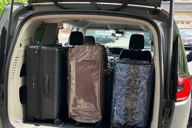 Private Arrival Transfer in Ottawa Airport - The Booking Process: Simple and Straightforward