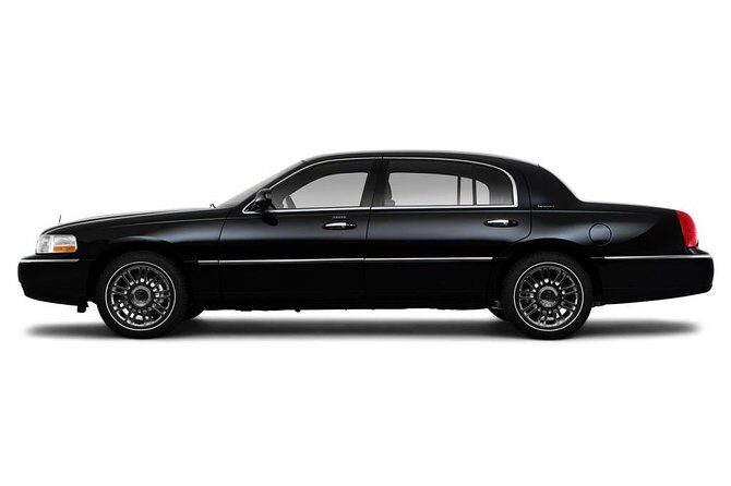Private Arrival Transfer: NYC Airports (JFK) (LGA) to Long Island - The Experience: What You Can Expect