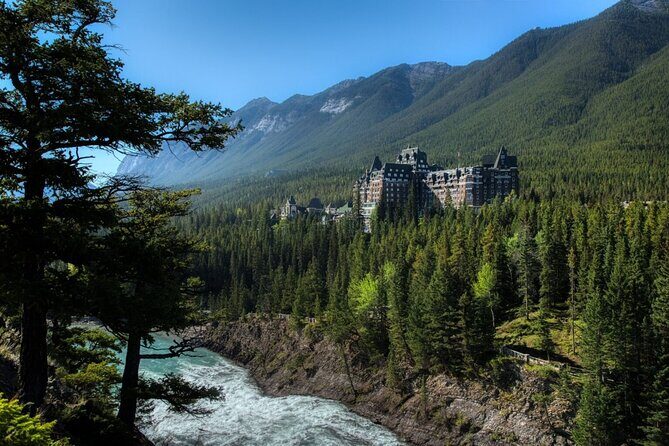 Private Banff Full Day trip in Luxury Car - Why This Tour Offers Good Value
