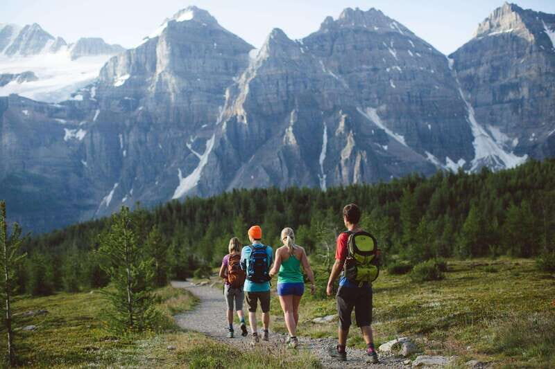 PRIVATE: Bear Country Hiking Tour - 4H Adventure - Authentic Reviews and Real-World Insights