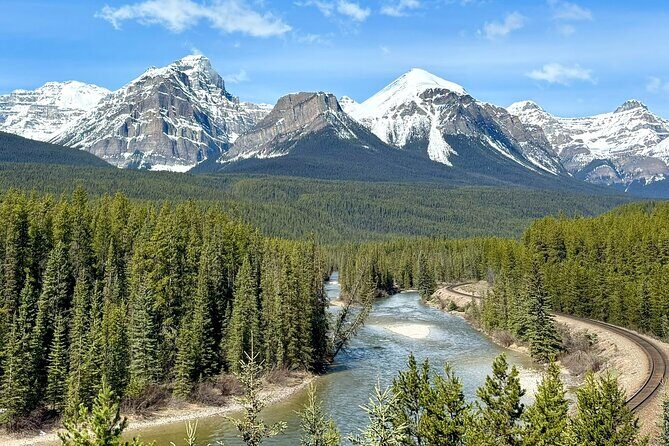 Private Calgary to Lake Louise and Moraine Lake Tour - Who Should Consider This Tour?