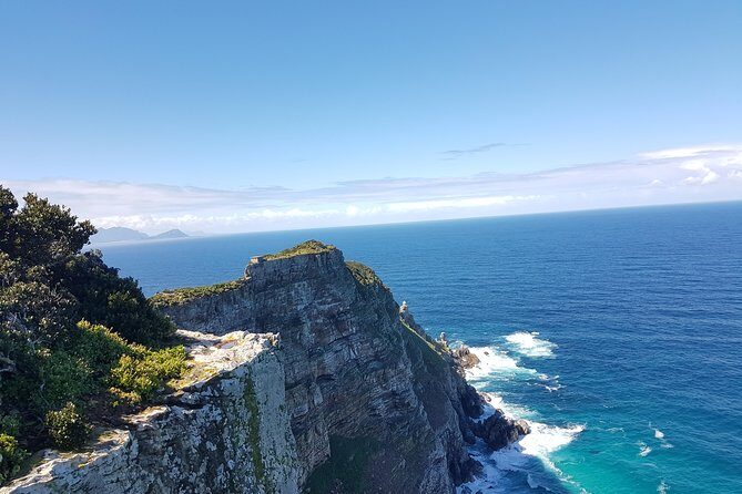 Private Cape Peninsula Tour - Cape Point, Cape of Good Hope sightseeing - The Vehicle and Guide: Comfort Meets Knowledge