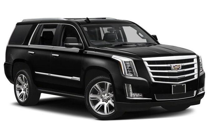 Private Car Service from Aspen or Snowmass to Denver Int'l Airport (DEN) - Vehicle and Comfort Features