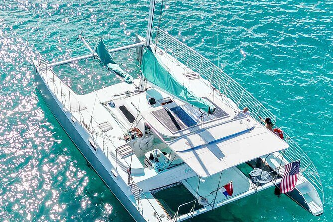 Private Catamaran Charter in Waikiki (1-6 Guests) - A Closer Look at the Private Catamaran Tour in Waikiki