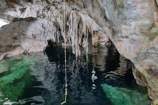 Private Cenote Hopping Tour Adventure with a Local Vibe - The Itinerary: A Closer Look