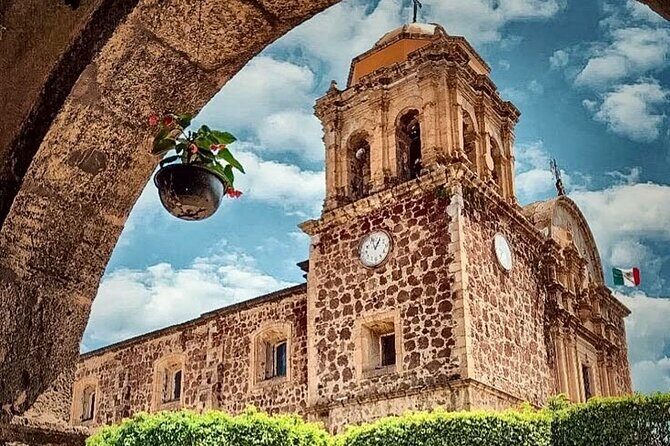 Private Day Tour to Tequila Cantaritos Factories and Castle - Analyzing the Value