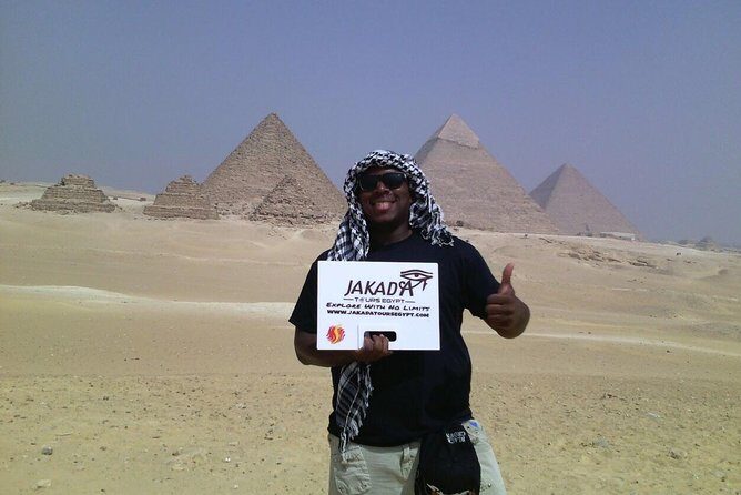 Private Day Trip with Guide to Giza Pyramids Saqqara and Memphis - Authentic Experiences and Traveler Feedback