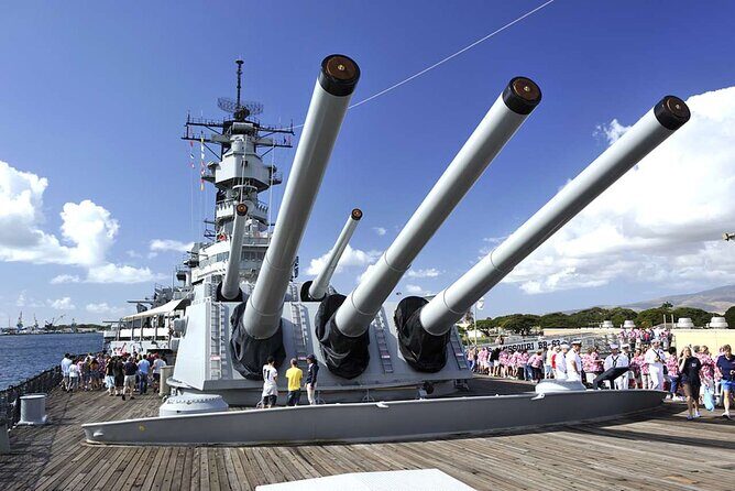 Private Deluxe Arizona Memorial and USS Missouri Battleship Tour - What Makes This Tour Stand Out