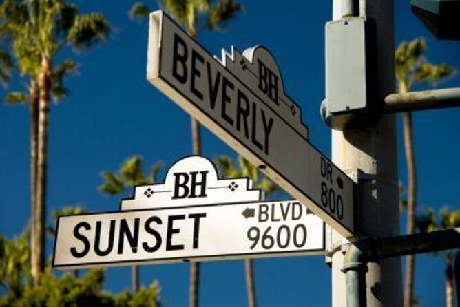 Private Ferrari California T Drive from Hollywood to Sunset Plaza - The Value of a Ferrari California T Experience