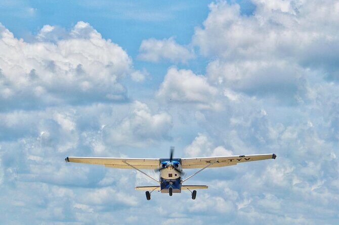 Private flight to Holbox from Cancun - Who Should Consider This Experience?