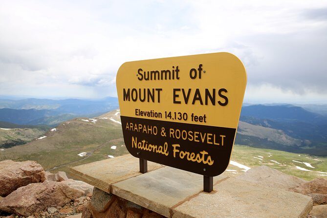 Private Full-Day Mount Blue Sky & Red Rocks Tour from Denver - Echo Lake and a Picnic in the Mountains