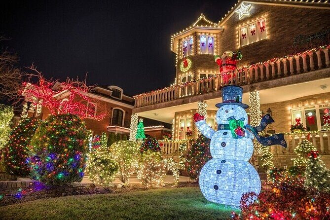 Private Fully Guided Dyker Heights Christmas Lights Tour - Who Will Love This Tour?