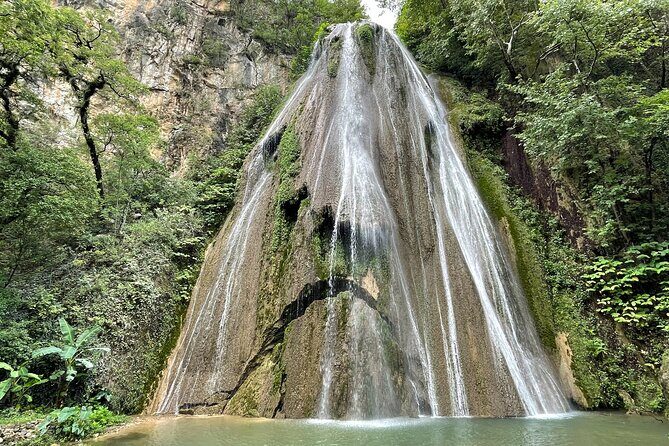 Private/Group Cola de Caballo Waterfall & Santiago (Premium SUV) - Second Stop: Santiago Pueblo Mágico