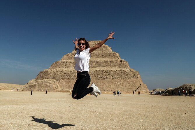 Private Guided Tour to Giza pyramids, Sphinx and Saqqara + Lunch - What’s Extra: Optional Activities and Tips