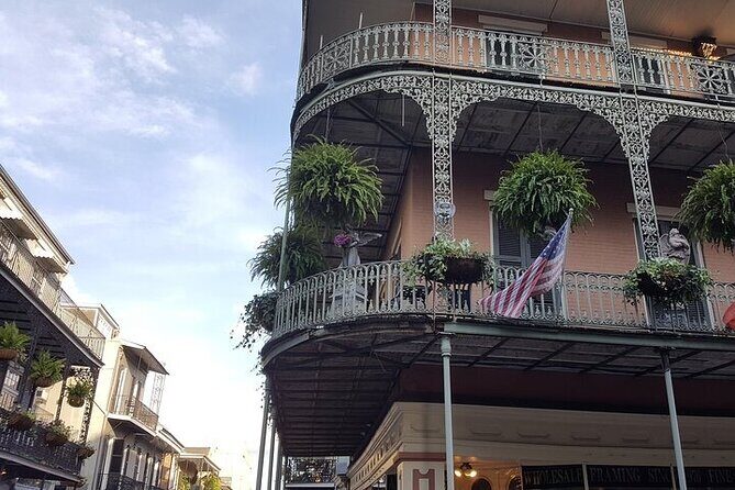 Private Local's Guide to the French Quarter Tour - The Value of a Private Guided Tour