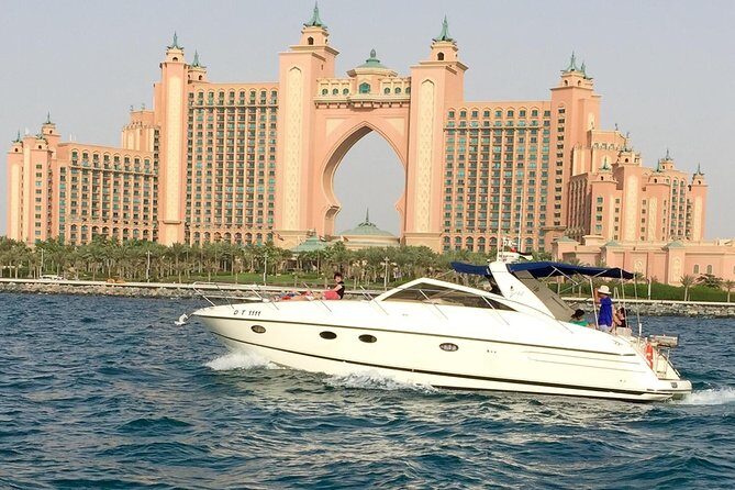 Private Luxury Everest Yacht Cruise from Dubai Marina - Authentic Feedback from Travelers