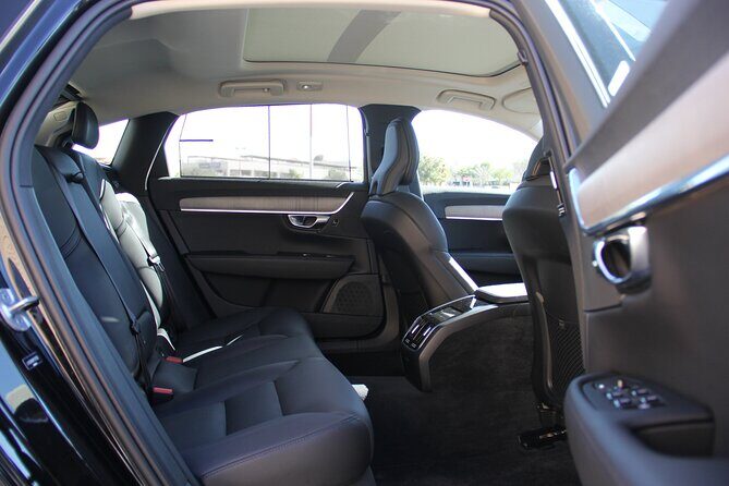 Private Luxury Las Vegas Airport Arrival Transportation - The Value for Travelers