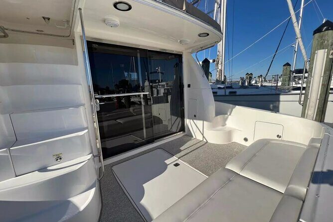 Private Luxury Yacht Cruise Tour in Miami Beach and Biscayne Bay - Practical Details
