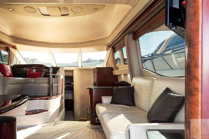 Private Luxury Yacht for up to 12 people - Who Would Enjoy This Experience?