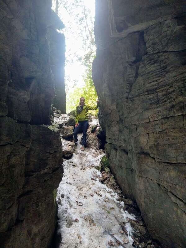 Private Metcalfe/Duncan Caves Hike-Collingwood/Blue Mountain - Authentic Perspectives from Past Participants