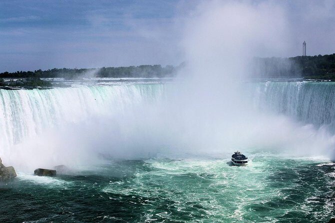 Private Niagara Falls-Niagara-on-the-Lake Day Trip and Winery Tour from Toronto - Price and Value