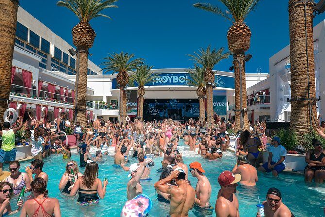 Private Party Bus Dayclub Crawl - Why We Think This Tour Works Well