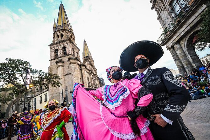 Private Photo Session in the City of Guadalajara - What’s Included and What’s Not