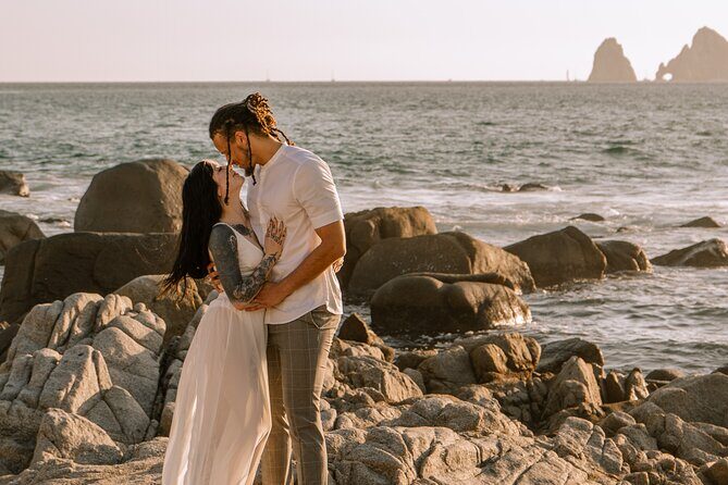 Private Photoshoot for Couples in Playa Los Cabos - The Photographer and the Experience
