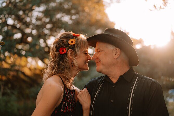 Private Professional Vacation Photoshoot in Petaluma - The Photogenic Spots of Petaluma