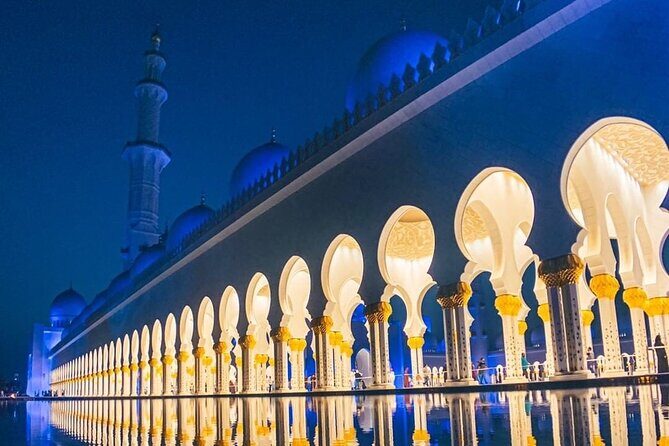 Private Round-Trip Sheikh Zayed Grand Mosque Tour from Dubai Inc. Transport - What to Expect During the Tour