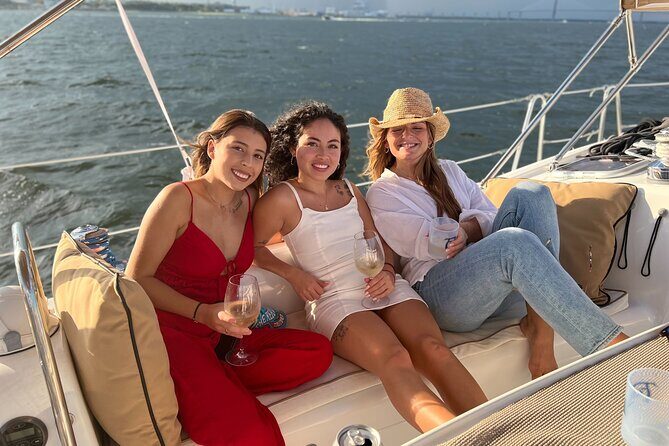 Private Sailing, Dolphin and History Tour on Mystique - What to Expect Onboard