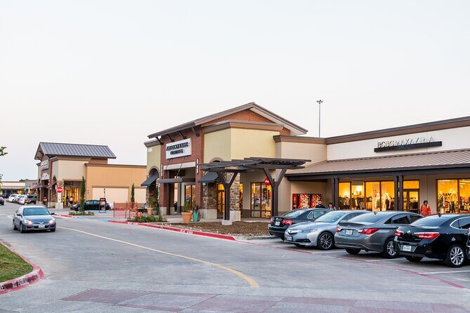 Private Shopping Tour from Dallas to Allen Premium Outlets - Who Should Consider This Tour?
