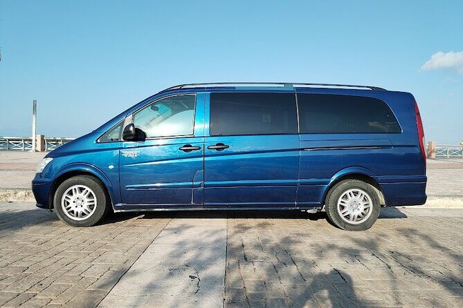 Private shuttle service to Cancun Airport, from hotel or lodging - What to Expect During Your Ride