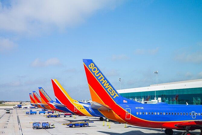 Private SUV Shuttle Hobby Airport to Galveston for Up to 6 Adults
