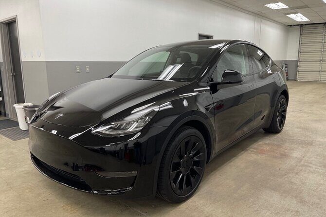 Private SUV Tour by 100% Electric Tesla - The Value: Is It Worth the Price?