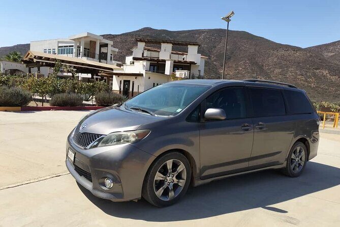 Private Tour EN Valle DE Guadalupe for 5 - 7 passengers - Transportation and Comfort