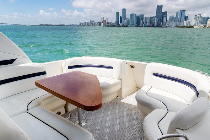 Private tour for 12 people on a 40 ft Yacht, Ft Lauderdale bay - The Itinerary and Experience
