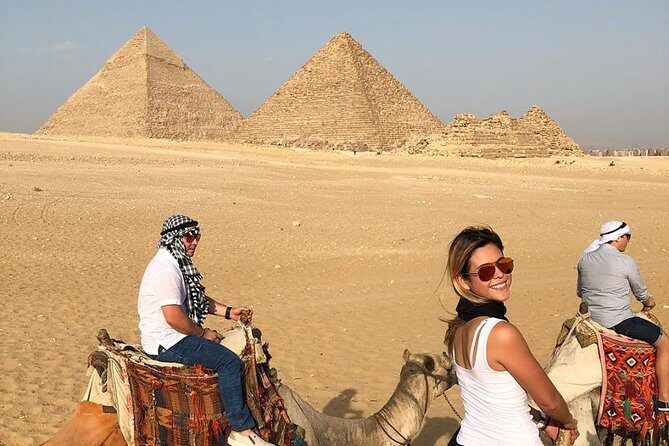 Private tour Giza pyramids,Egyptian Museum ,Khan el Khalili&lunch - The Food and Shopping Experience
