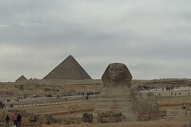 Private Tour in the World of the Pyramids'Egyptian Museum'Bazaar - What Makes the Giza Pyramids Special?