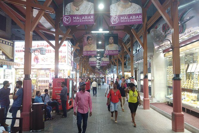 Private tour : Lay-over from Dubai Airport with professional Driver - Practical Details and Tips