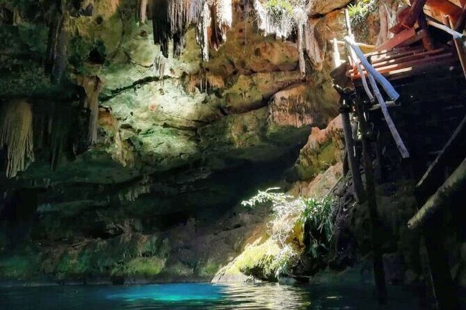 Private Tour of Uxmal and Cenote Hacienda Mucuyche 2 cenotes - Who Would Enjoy This Tour?