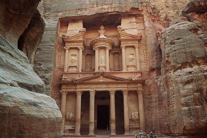 Private Tour Petra with Monastery El Deir and lunch - Who Will Appreciate This Tour?