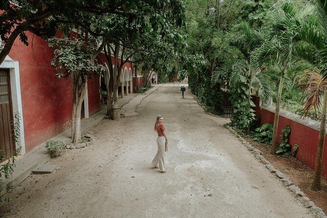 Private Tour: Sotuta de Peon Hacieda Day Trip - Lunch and Relaxation