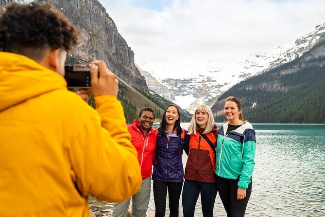Private Tour to Moraine Lake, Louise, Emerald and Takkakaw Falls - Exploring the Canadian Rockies in Style and Comfort