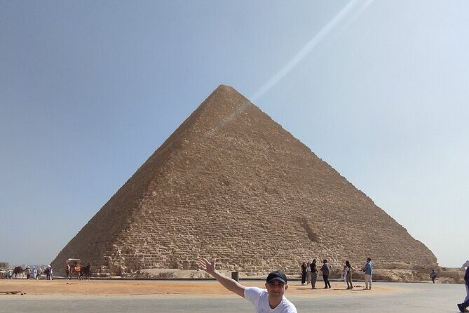 Private Tour To The Great Pyramids and Sphinx with lunch - The Sum Up